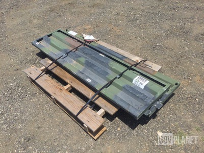 (2) Vehicle Body Side Racks