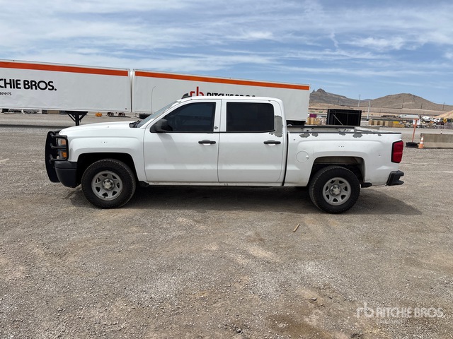 2015 Chevrolet Silverado 1500 WT 4x4 Crew Cab Pickup