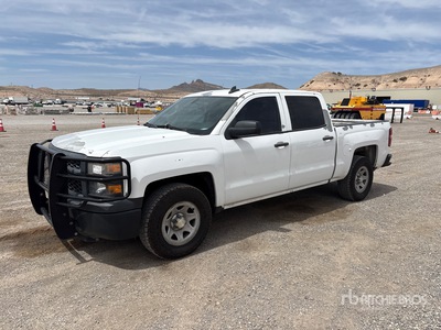 2015 Chevrolet Silverado 1500 WT 4x4 Crew Cab Pickup