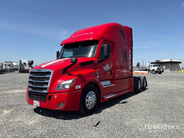2022 Freightliner Cascadia 126 6x4 T/A Sleeper Truck Tractor