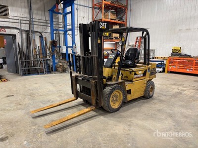 1993 Cat VC60E رافعة شوكية