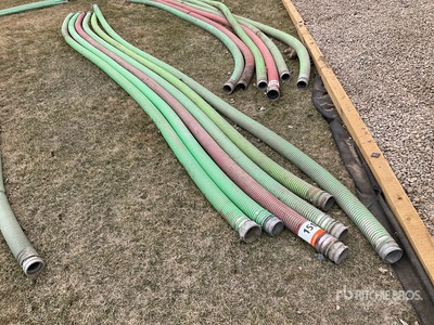 Quantity of (6) 4 in Manguera