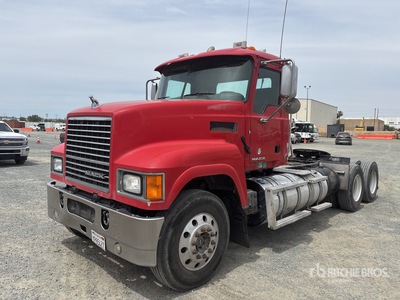 2016 Mack CHU613 6x4 T/A Dagcabine Trekker