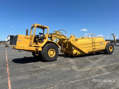 1986 Cat 615 6500 gal Vagón transportador de agua