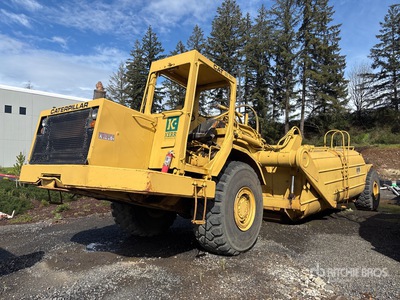 1986 Cat 615 6500 gal Citerne à eau