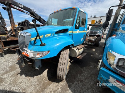 2013 International 4300 4x2 Fahrgestell (Inoperable)