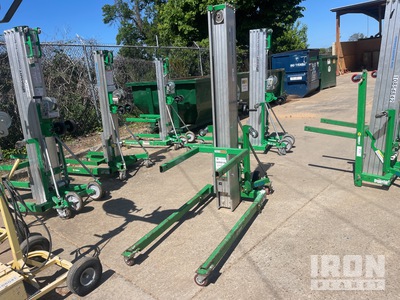 2016 Genie SLC24 Materialaufzug