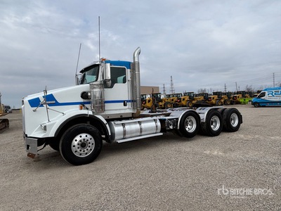 2010 Kenworth T800 8x6 Cabina per trattore stradale 3 assi