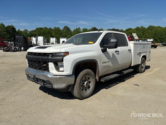 2023 Chevrolet 3500 4x2 Crew Cab Utility Truck
