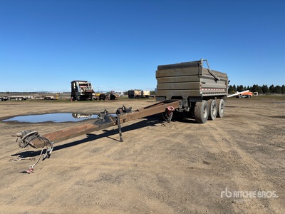 2012 OSW 15 ft 5 in Tri/A kiekaanhangwagen