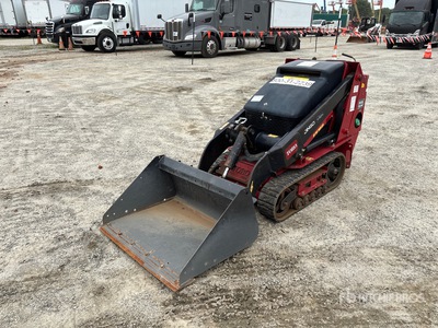 2021 Toro TX525 Mini Chargeuse sur rails compacte