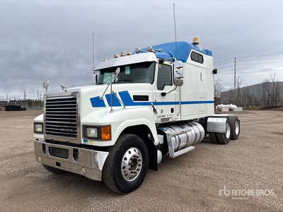 2016 Mack CHU613 6x4 Heavy Haul Cabeza Tractora Cabina Dormitorio