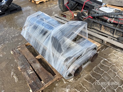 Quantity of Semi Truck Exhaust Pipes