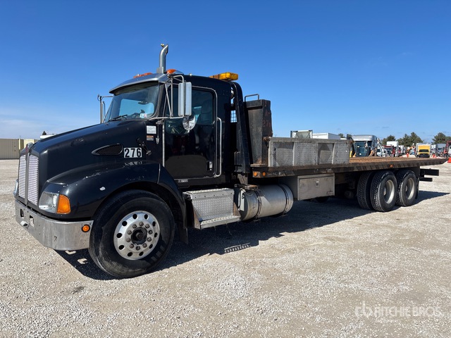 2007 Kenworth T300 6x4 Rollback Truck