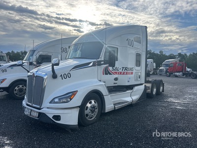 2024 Kenworth T680 6x4 Cabeza Tractora Cabina Dormitorio