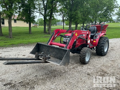 2023 Mahindra 4WD tractor utilitario
