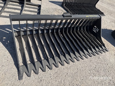 2025 Kit Containers QT-SB-H76-V3 76 in Skid Steer Screening Bucket (Unused)