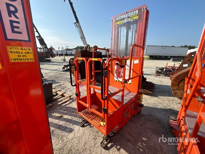 2015 Ballymore Vertical Mast Lift