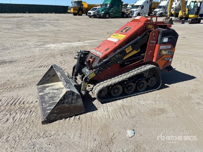 2021 Ditch Witch SK800 Mini Compact Track Loader