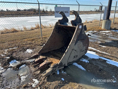 Daequip WBM250 42 in Q/C Digging Excavator Bucket - Fits XE300U