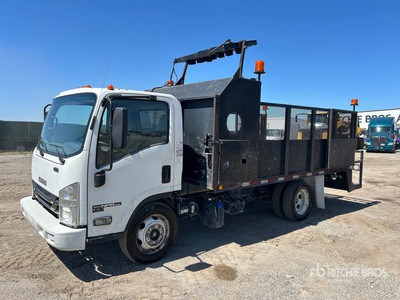 2019 Isuzu NPR-XD 4x2 Flatbed Truck
