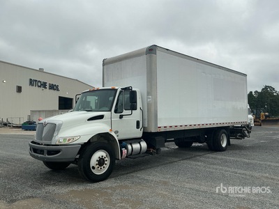 2019 International 4300 4x2 Van Truck