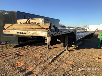 2017 Reitnouer 25000 lb 53 ft T/A Step Deck Trailer