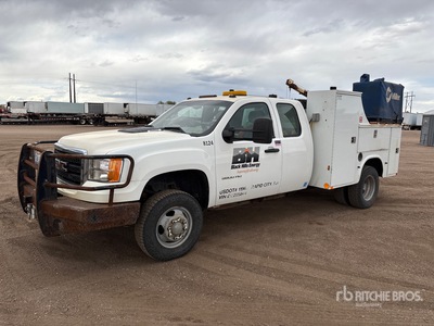 2014 Ford 3500 HD 4x2 Crew Cab Service Truck