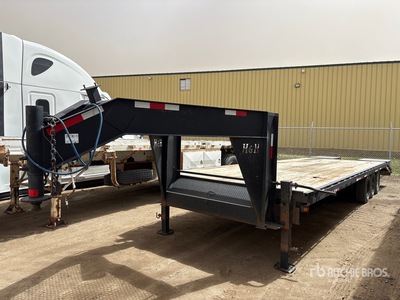 2009 H & H Equipment Trailer
