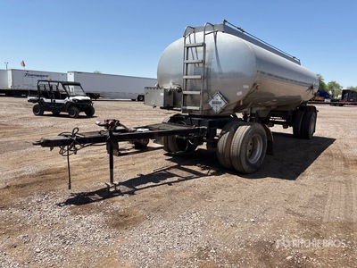 1979 Beall 5400G 5400 gal 2/Axle Tanker Trailer