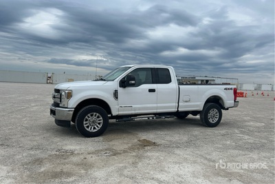 2018 Ford F-250 XLT 4x4 Extended Cab Pickup