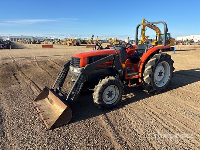 Kubota KL30 4WD Utility Tractor
