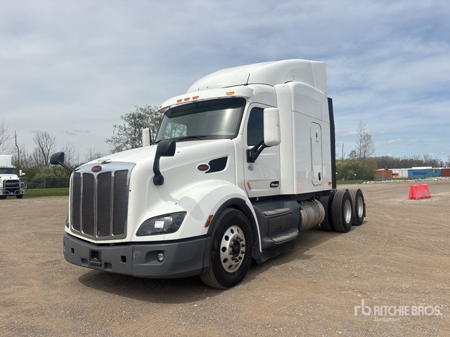 2016 Peterbilt 579 6x4 T/A Sleeper Truck Tractor