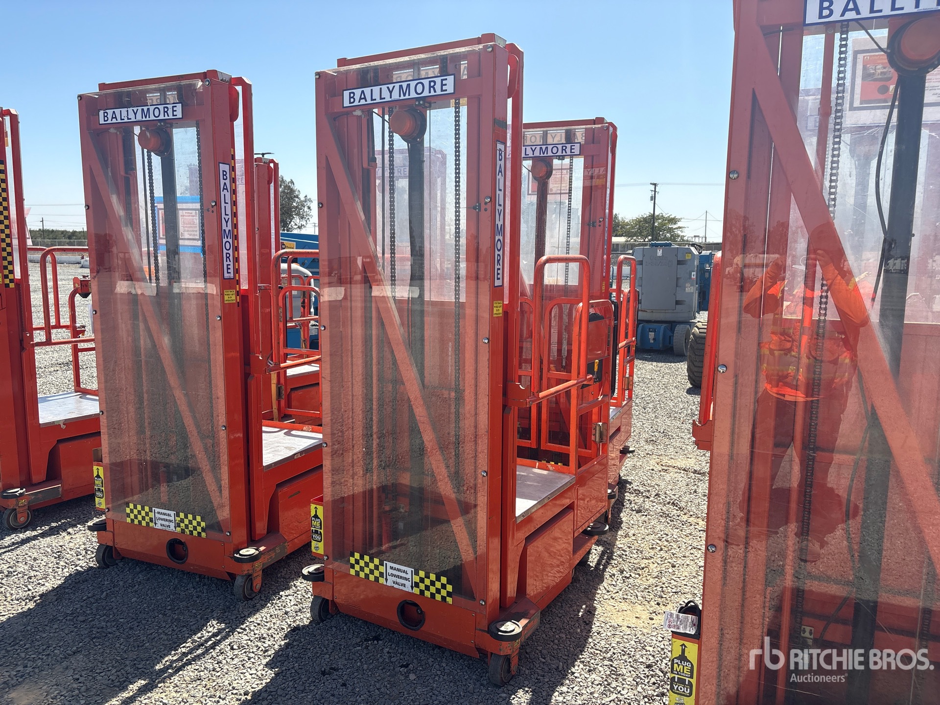 2015 Ballymore PS-140H Vertical Mast Lift