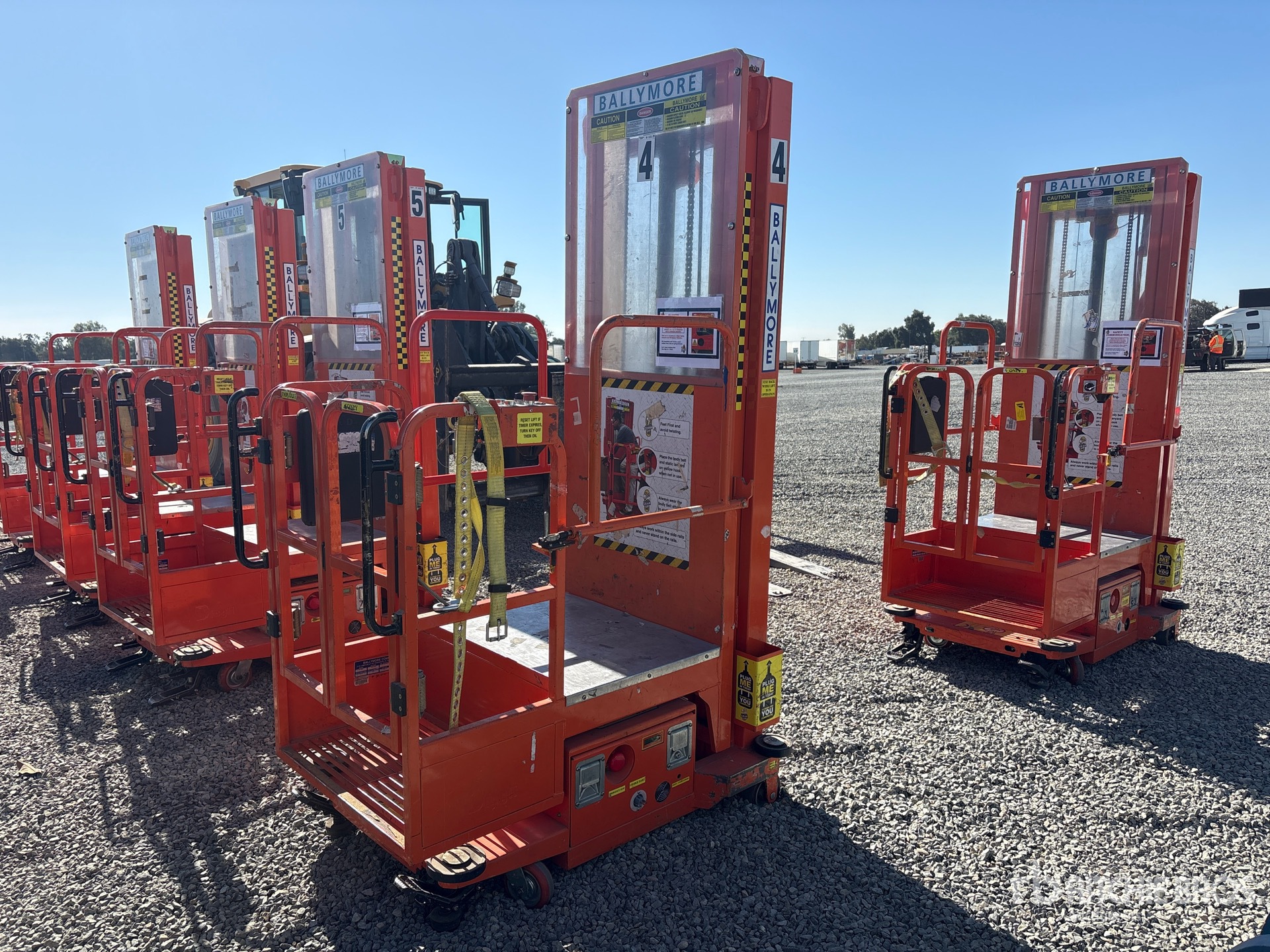 2015 Ballymore PS-140H Vertical Mast Lift