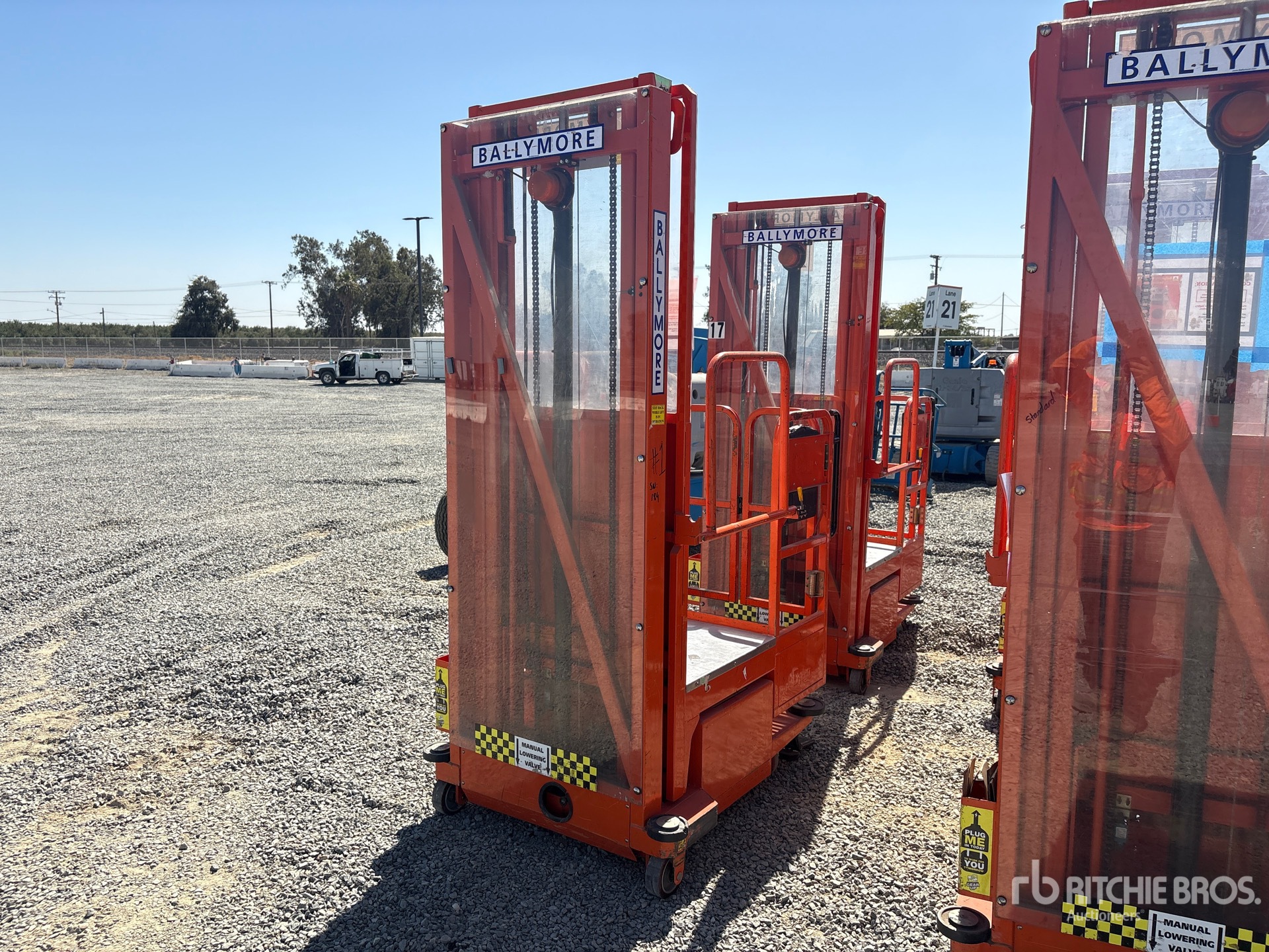 2015 Ballymore PS-140H Vertical Mast Lift