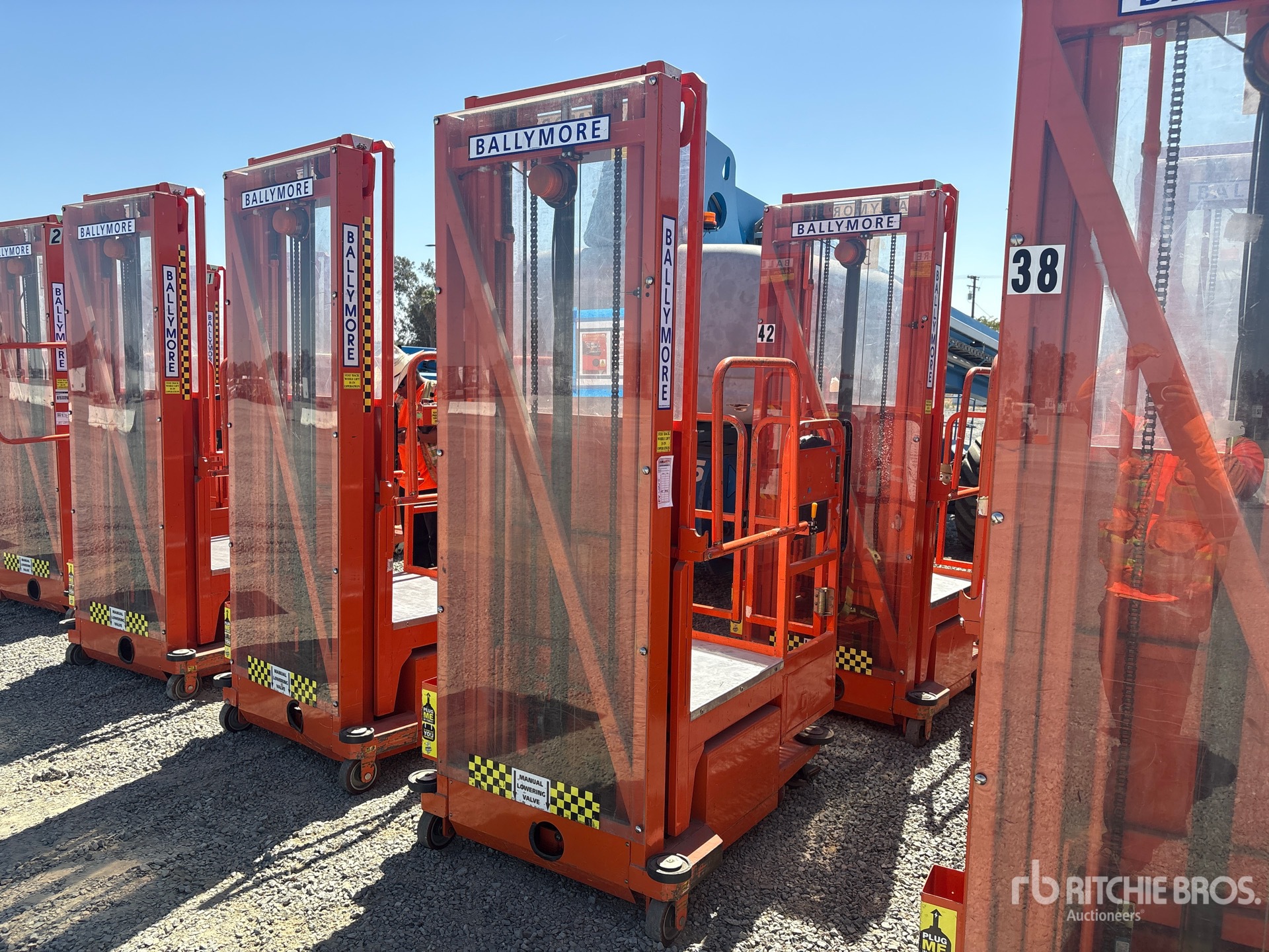 2015 Ballymore PS-140H Vertical Mast Lift