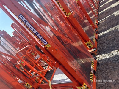 2015 Ballymore PS-140H Vertical Mast Lift