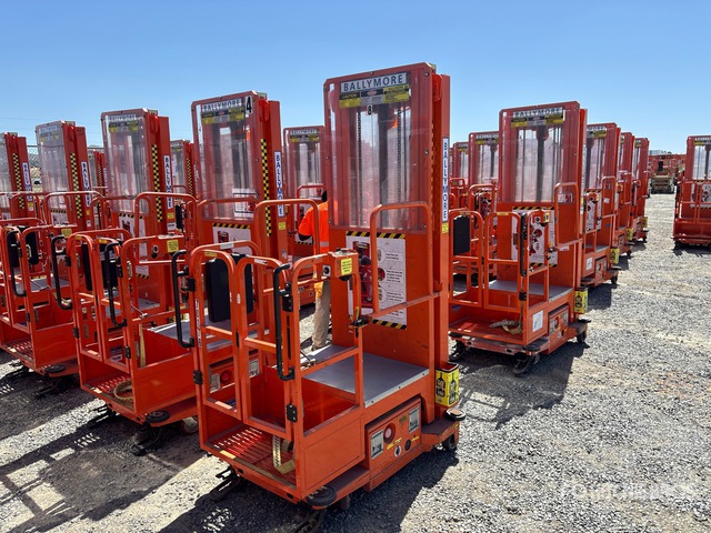 2015 Ballymore PS-140H Vertical Mast Lift