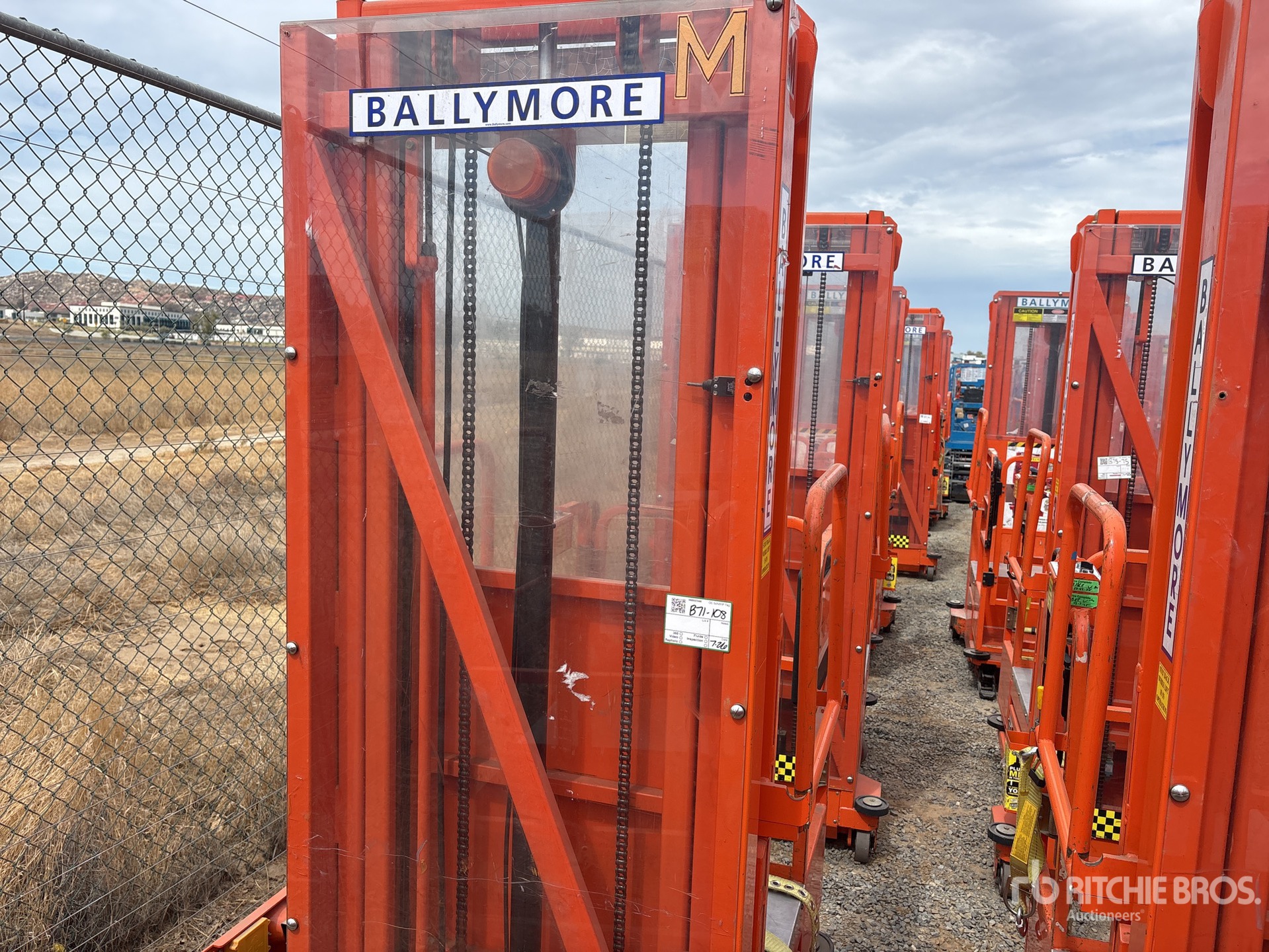 2015 Ballymore PS-140H Vertical Mast Lift
