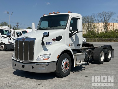 2018 Peterbilt 579 6x4 Cabeza Tractora Cabina Dormitorio