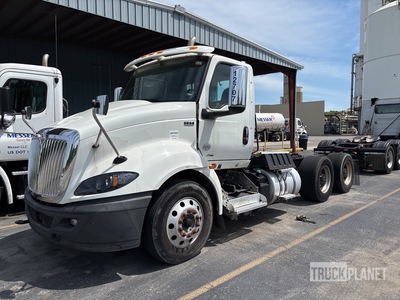 2019 International RH613 6x4 Ciągnik siodłowy T/A z kabiną dzienną (Inoperable)