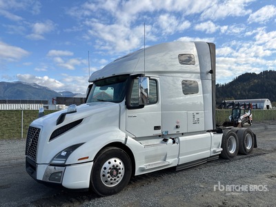 2019 Volvo VNL 6x4 Ciągnik siodłowy T/A z kabiną sypialną