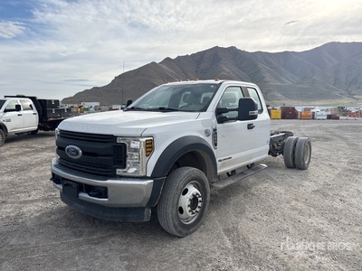 2018 Ford F-550 XL 4x4 Camion utilitaire