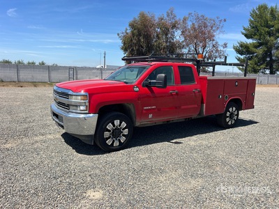 2015 Chevrolet Silverado 3500HD 4x4 Extended Cab ユーティリティトラック