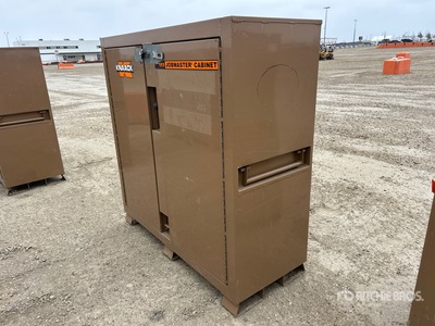 2019 Knaack 111 48 in 2 Door Half Shelf Tool Cabinet
