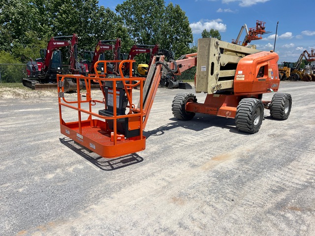 2016 JLG 450AJ 4WD Dual Fuel Articulating Boom Lift 2016 JLG 450AJ 4WD Dual Fuel Articulating Boom Lift