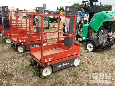 2019 Skyjack SJ12 Elevador vertical