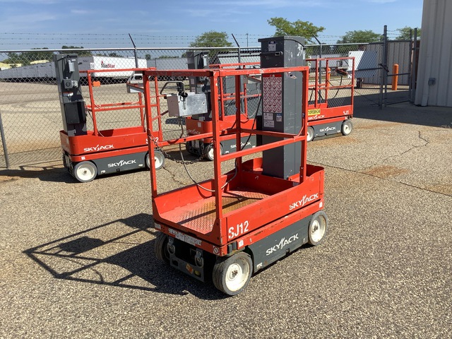 2019 Skyjack SJ12 Vertical Mast Lift