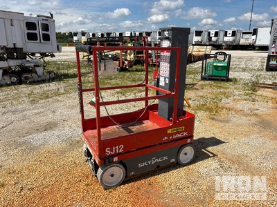 2019 Skyjack SJ12 Elevador vertical